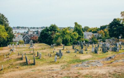 A Day Trip to Salem MA in October: All Things Spooky!