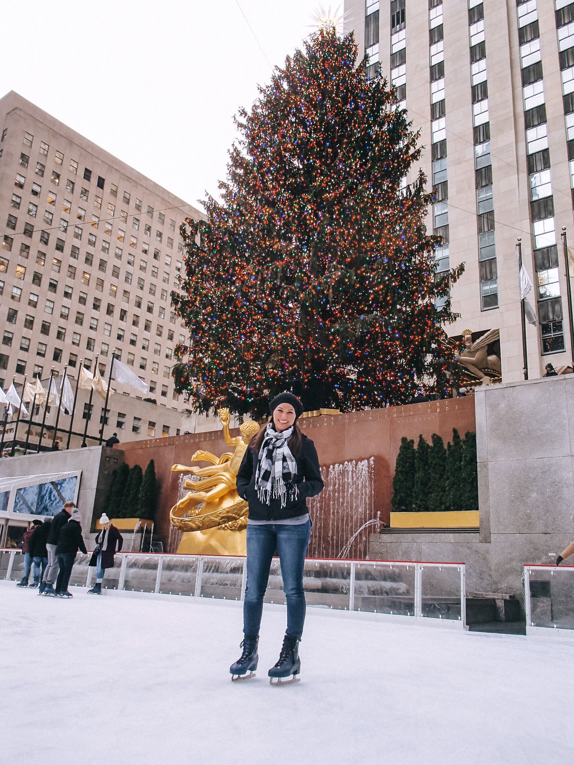 New York Christmas Itinerary: Must See NYC at Christmas Time!